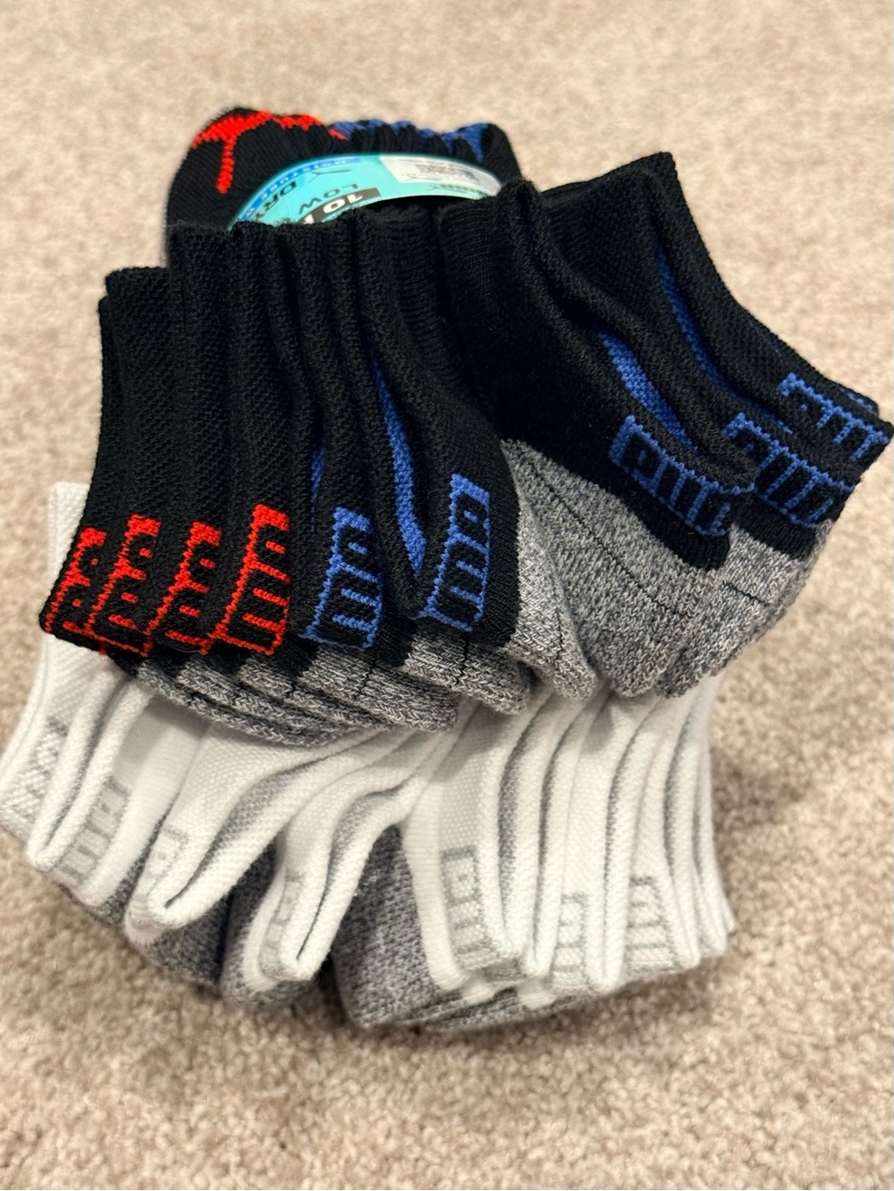 NWT Puma kids 10 pair low cut Dry Cell Moisture Wicking socks